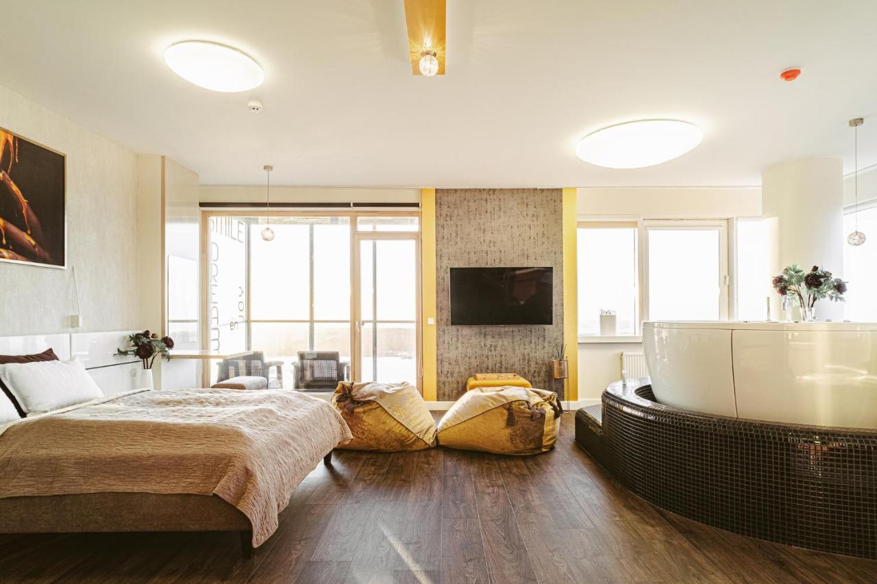 Sky Flat Jacuzzi 27 Floor Apartment Клайпеда Екстериор снимка